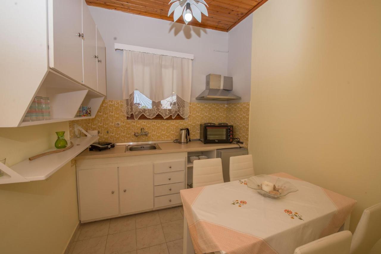 Nicoles Houses Arillas  Ngoại thất bức ảnh