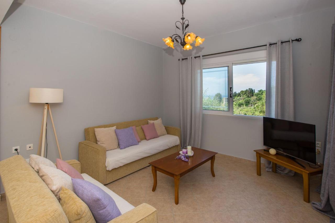 Nicoles Houses Arillas  Ngoại thất bức ảnh