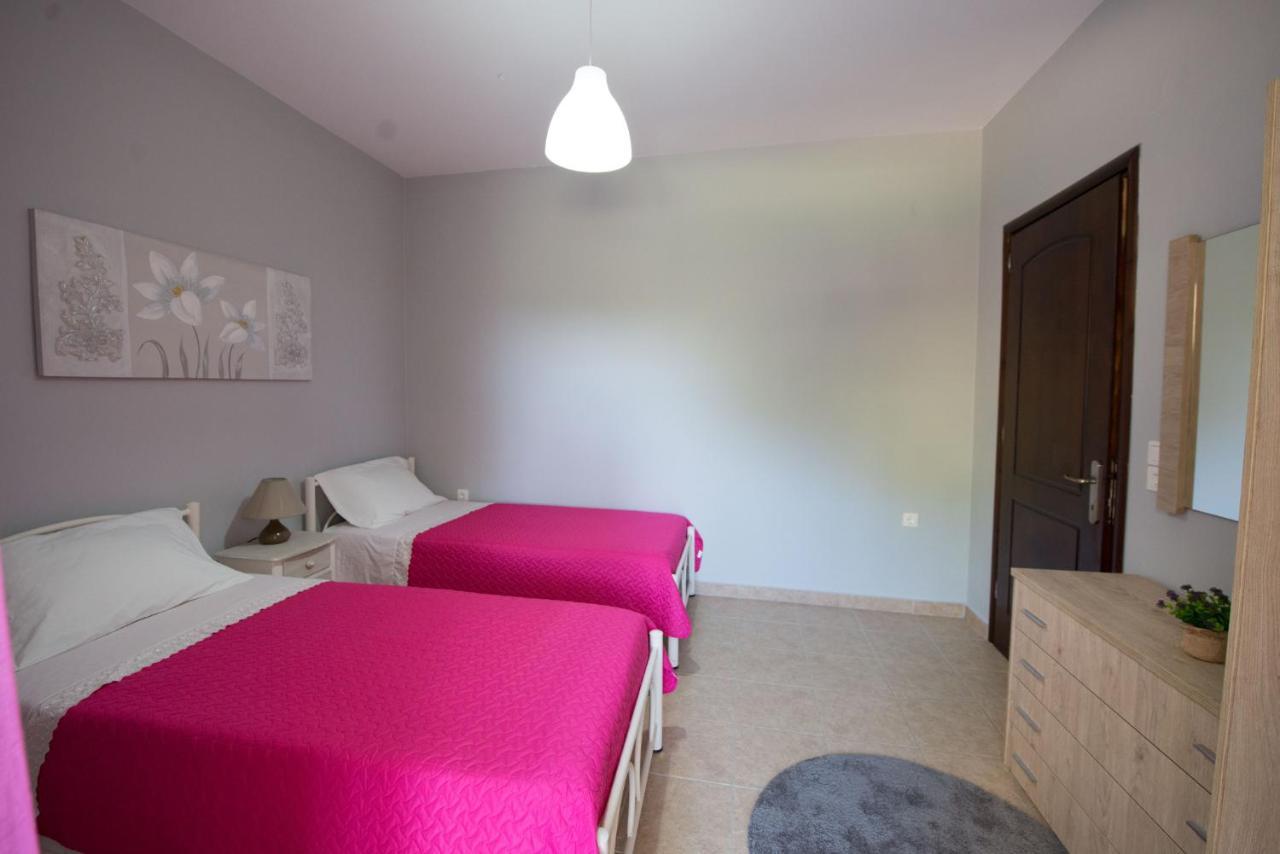 Nicoles Houses Arillas  Ngoại thất bức ảnh