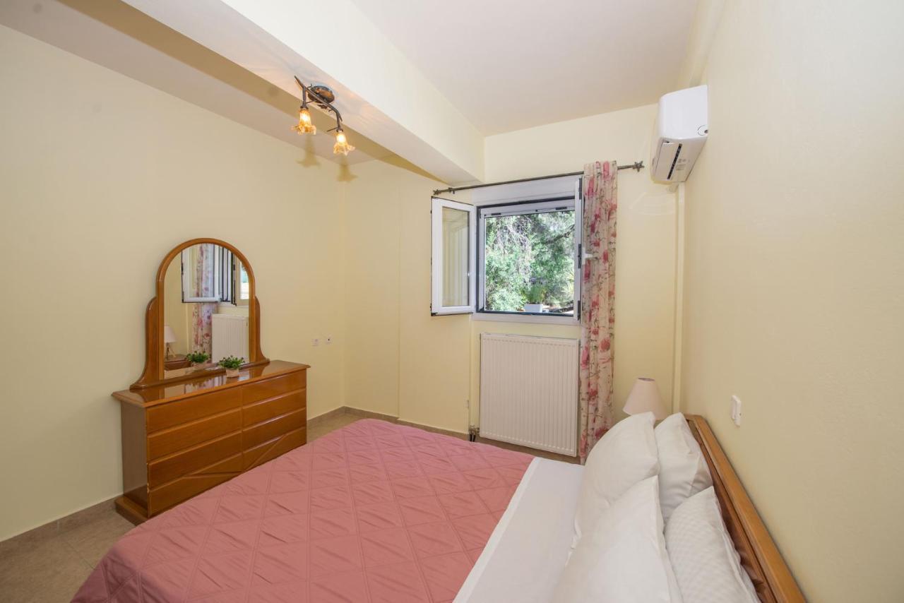 Nicoles Houses Arillas  Ngoại thất bức ảnh